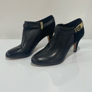 Vince Camuto Ankle Bootie size 10